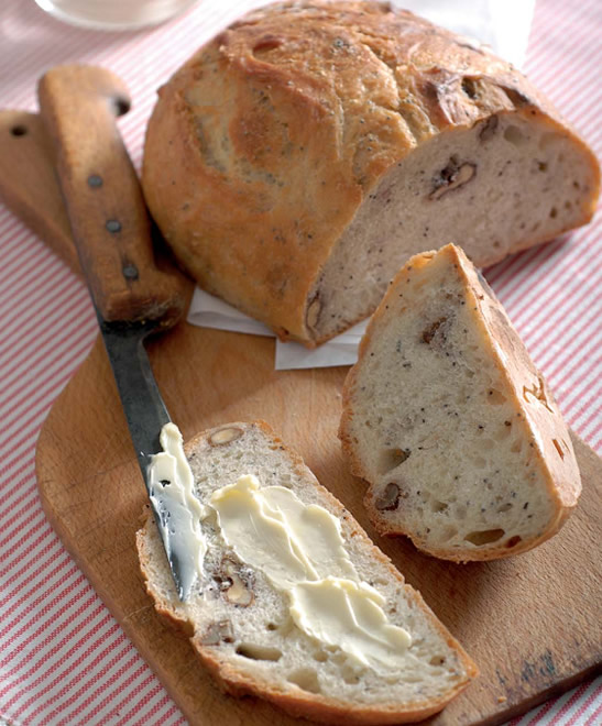 Mak z Jarnej - orechový chlieb s makom